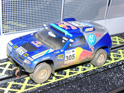 TECNITOYS - 2008 - 6305 - Wolsvagen Touareg #305 - Carlos Sainz Red Bull Efecto barro